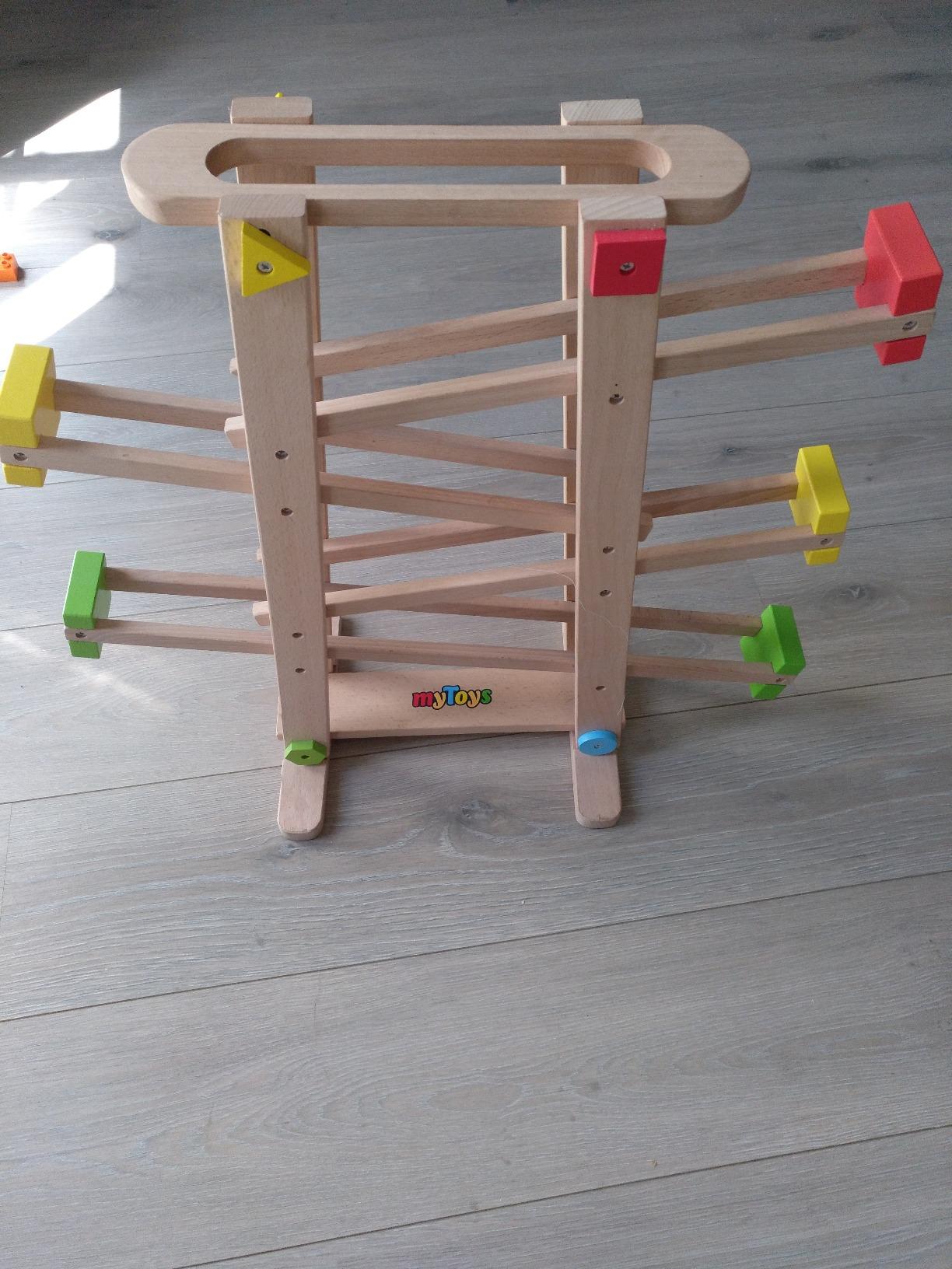 smallfoot Pista per biglie gigante in legno con campanella