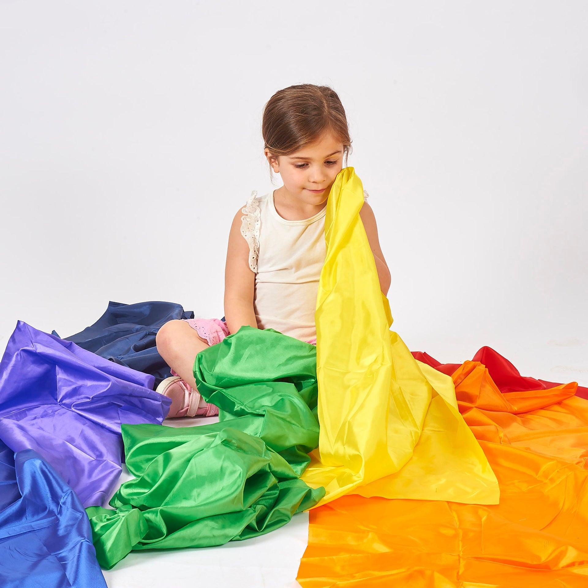Tickit Rainbow Habutae Fabric Pack teli sensoriali 7 pezzi arcobaleno