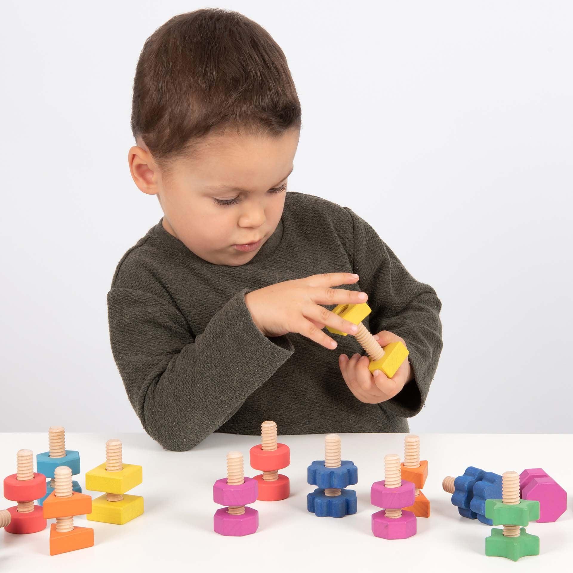Tickit Rainbow Wooden Dadi e Bulloni 21 Pezzi in Legno