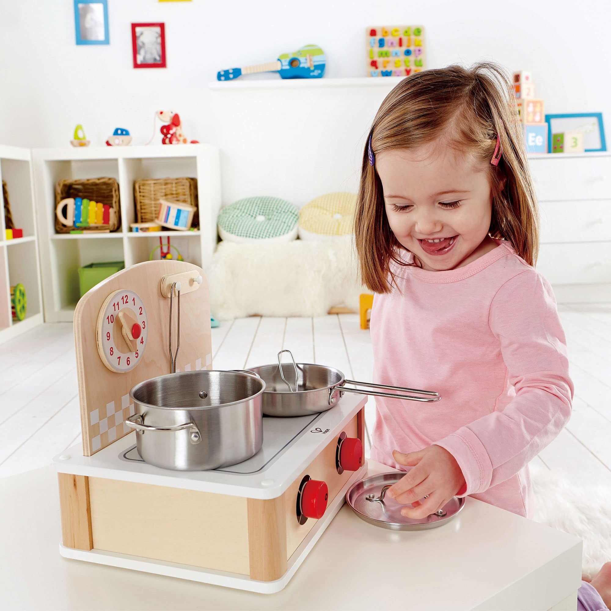 Hape E3134 cucinetta portatile in legno per bambini