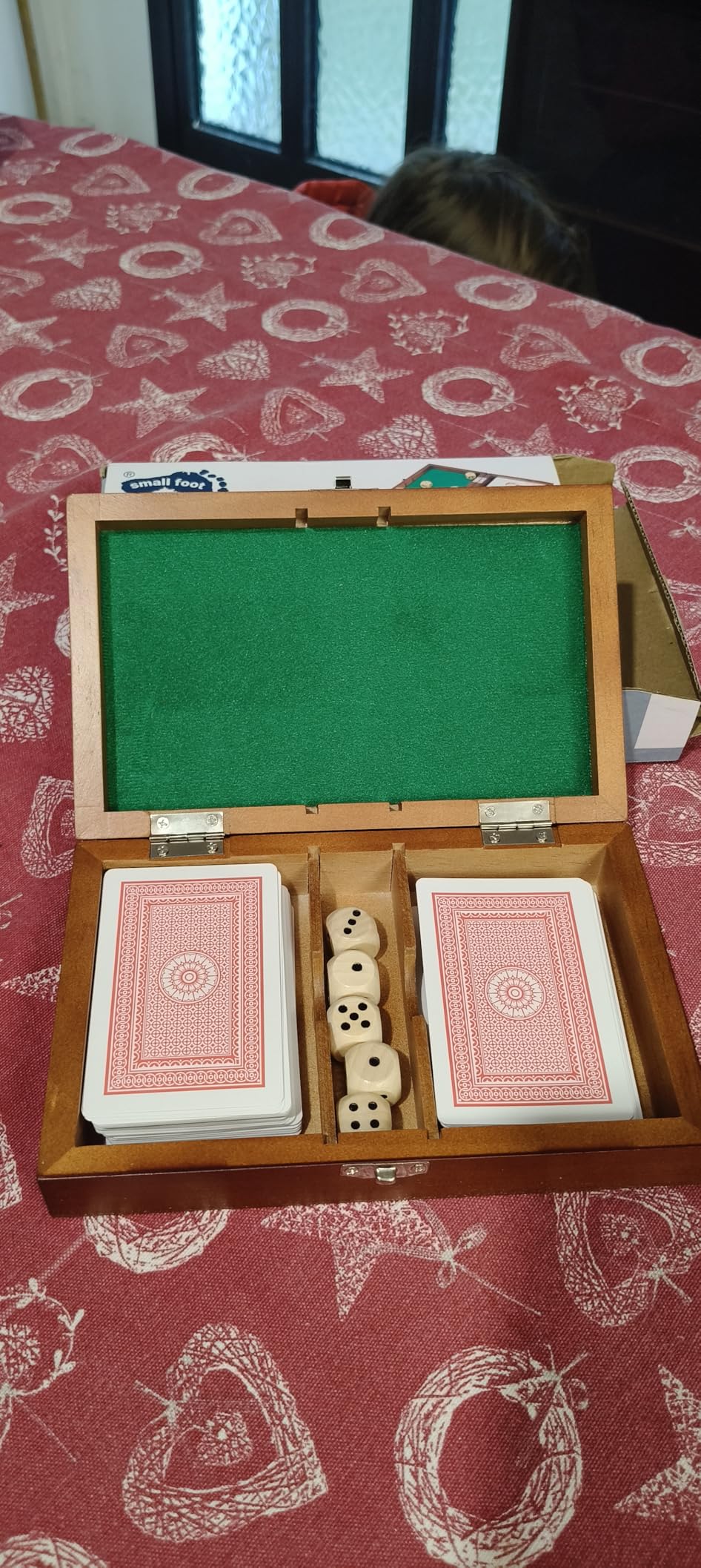 smallfoot 11363 set carte e dadi legno scatola verde