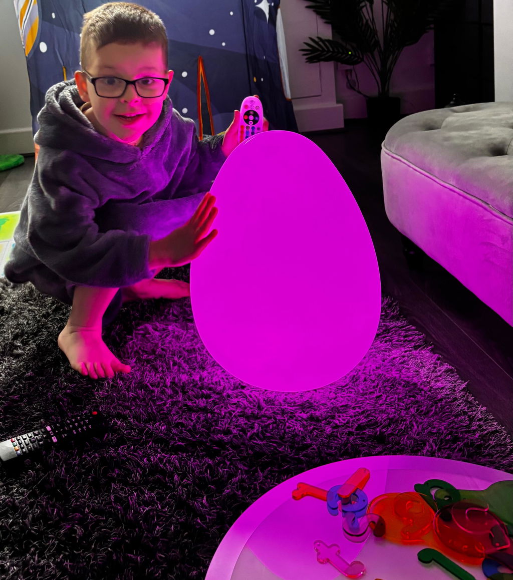 Tickit Sensory Glow Egg lampada uovo 16 colori ricaricabile