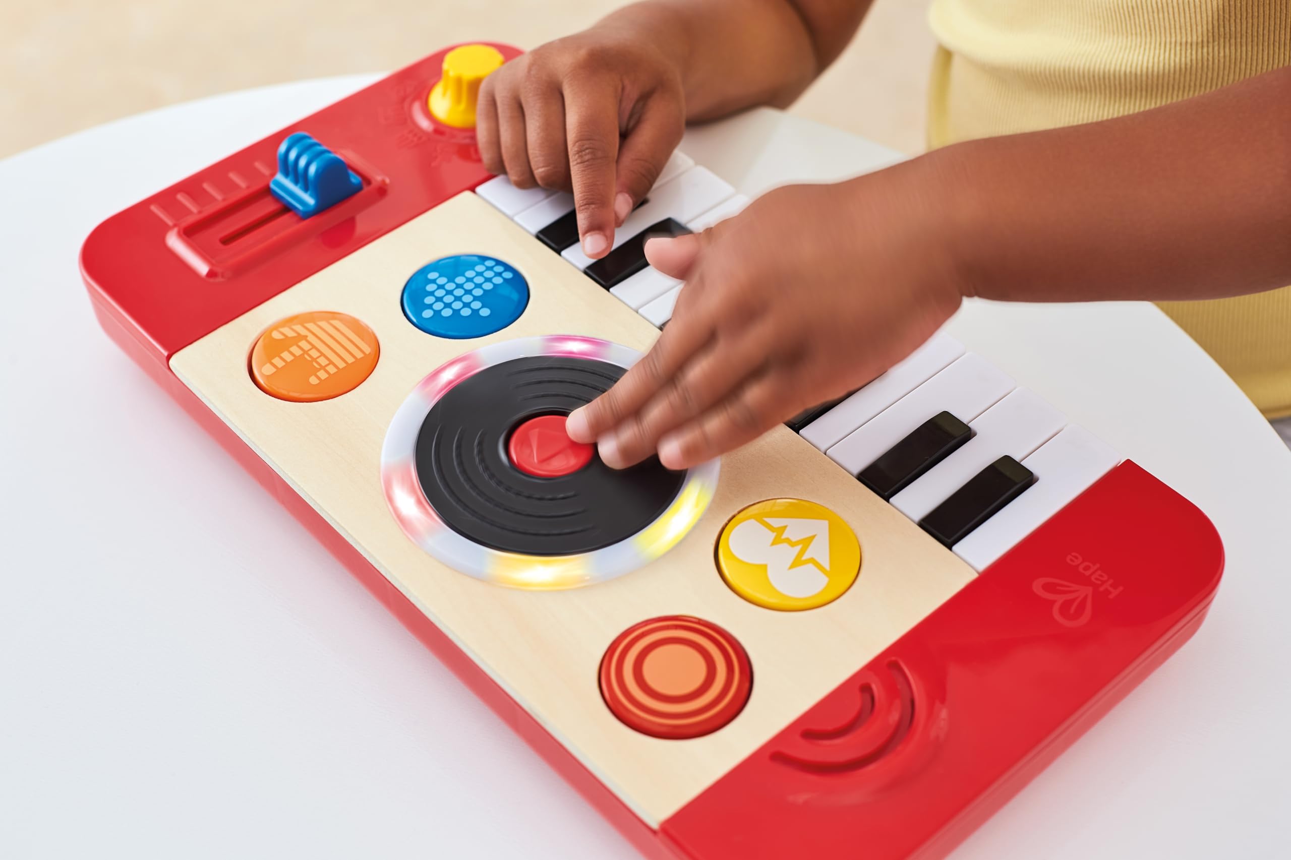 Hape Mix & Spin studio DJ musicale con luci