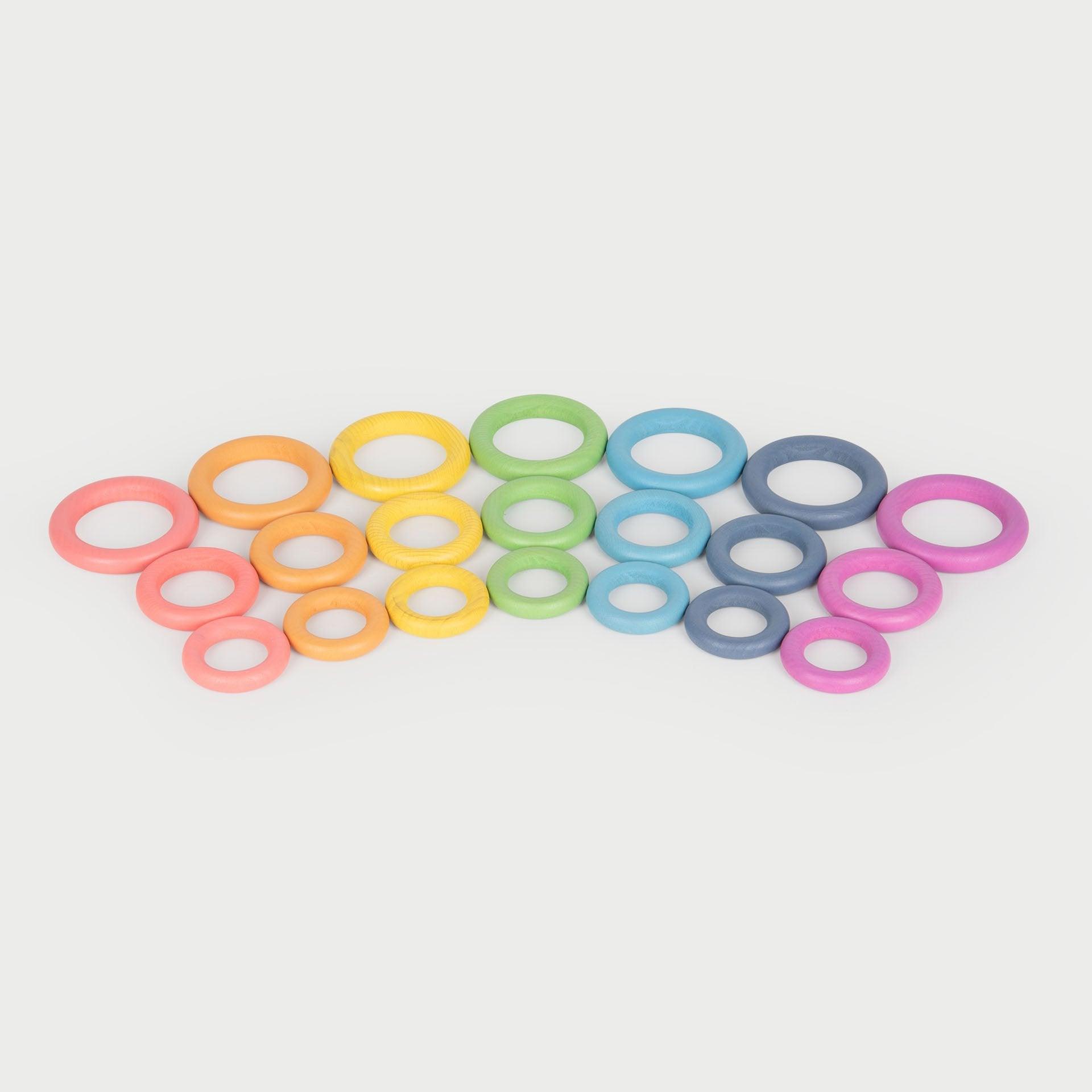 Tickit Rainbow Wooden Rings anelli in legno 21 pezzi da 10 mesi