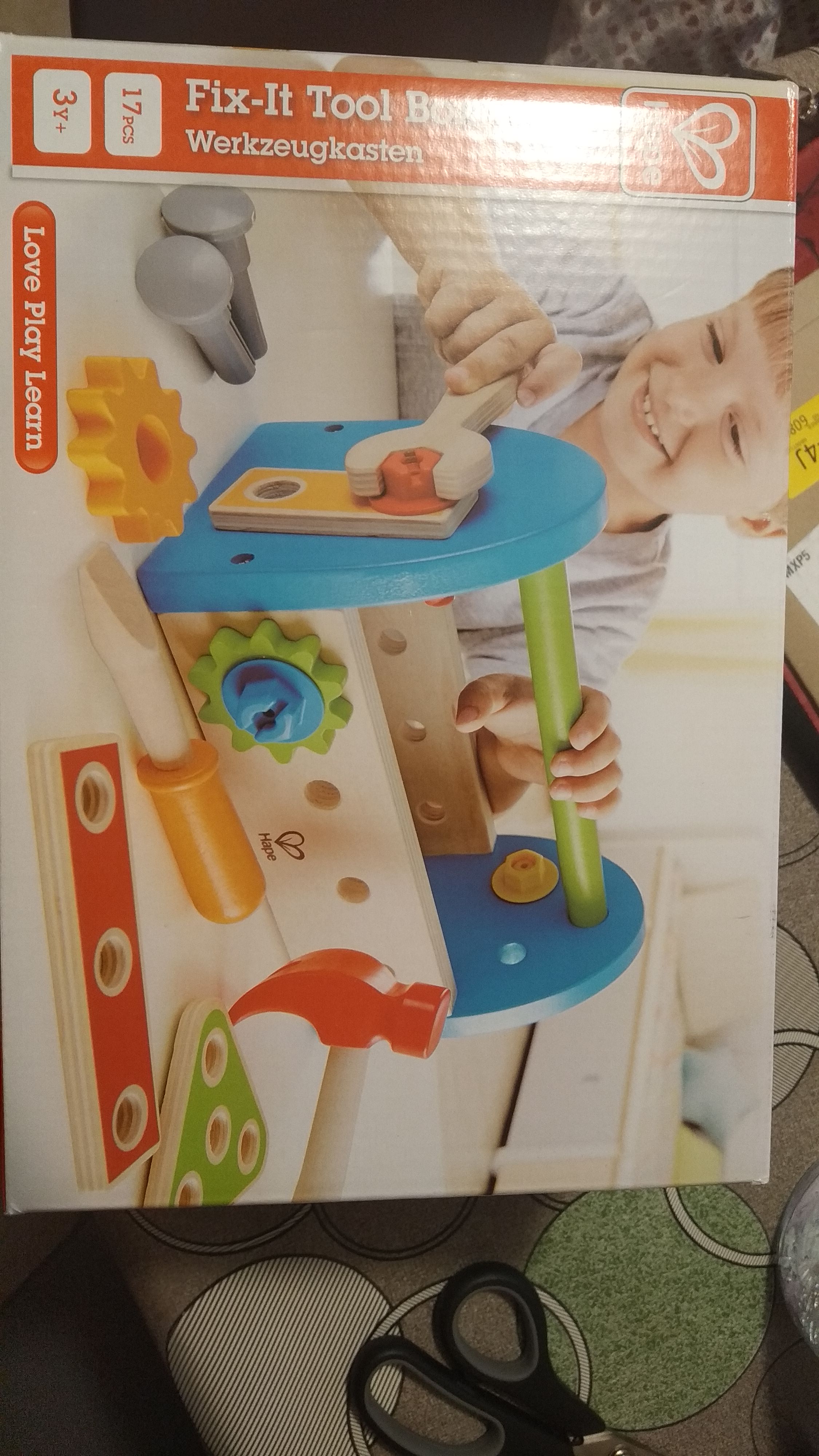 Hape Cassetta Attrezzi gioco legno con utensili dai 3 anni