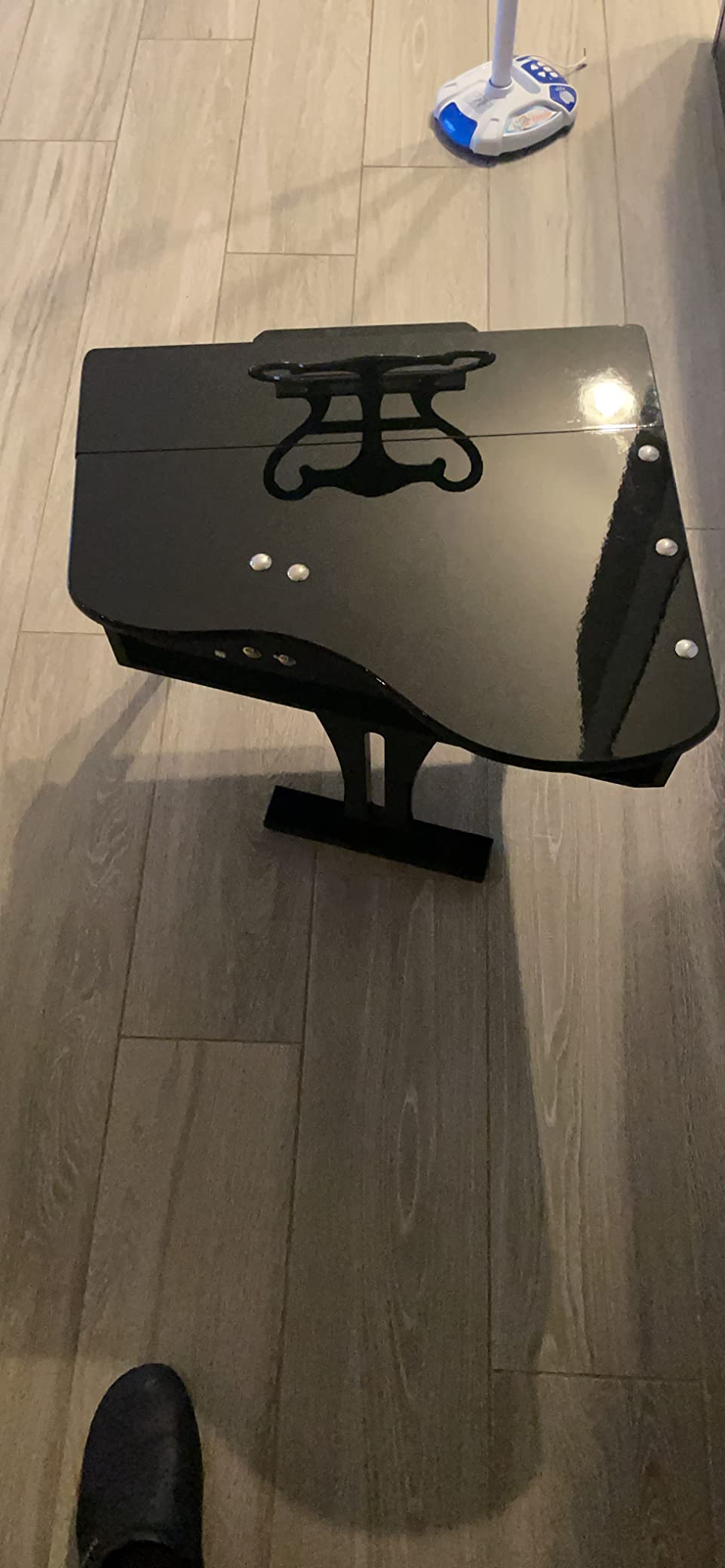 Hape E0320 Pianoforte a Coda giocattolo nero