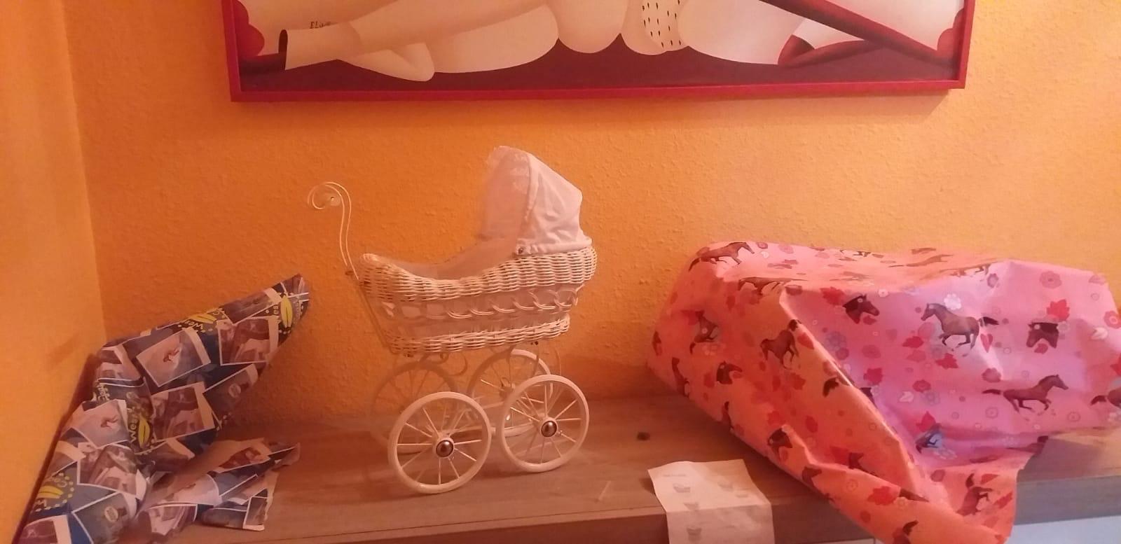 smallfoot Odette carrozzina bambole legno con cappottina