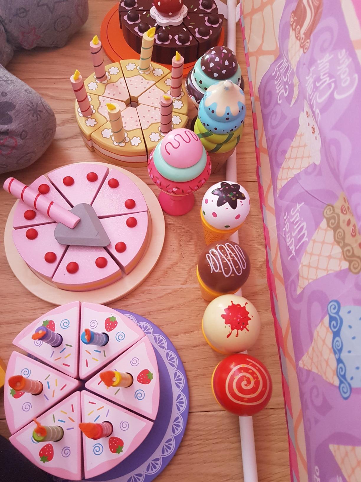 smallfoot 2020787 Taglio della Torta gioco cucina legno