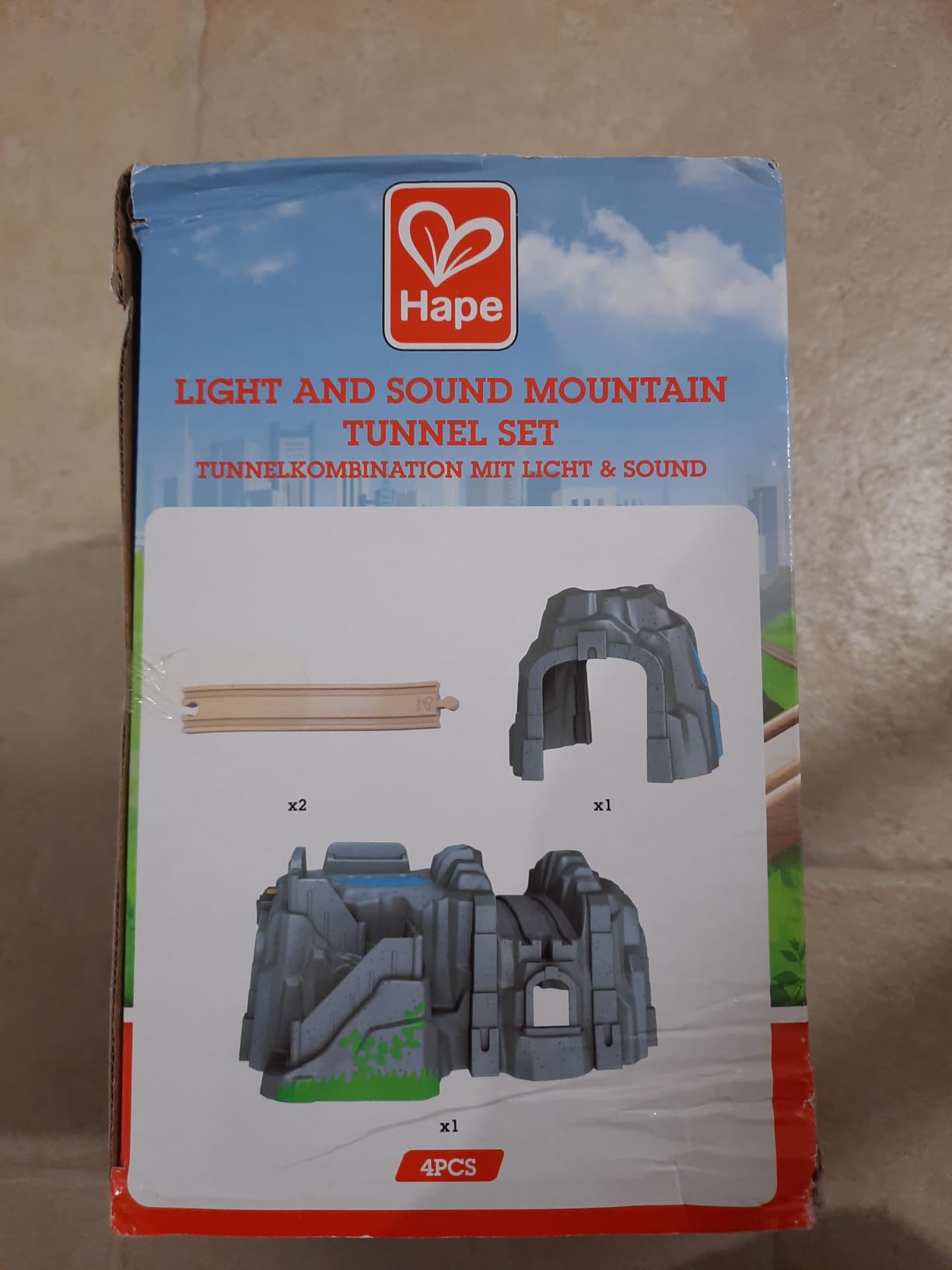 Hape Set Montagna galleria treno legno luci e suoni