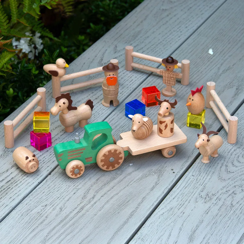 Tickit Wooden Farm Set fattoria in legno 15 pezzi da 3 anni