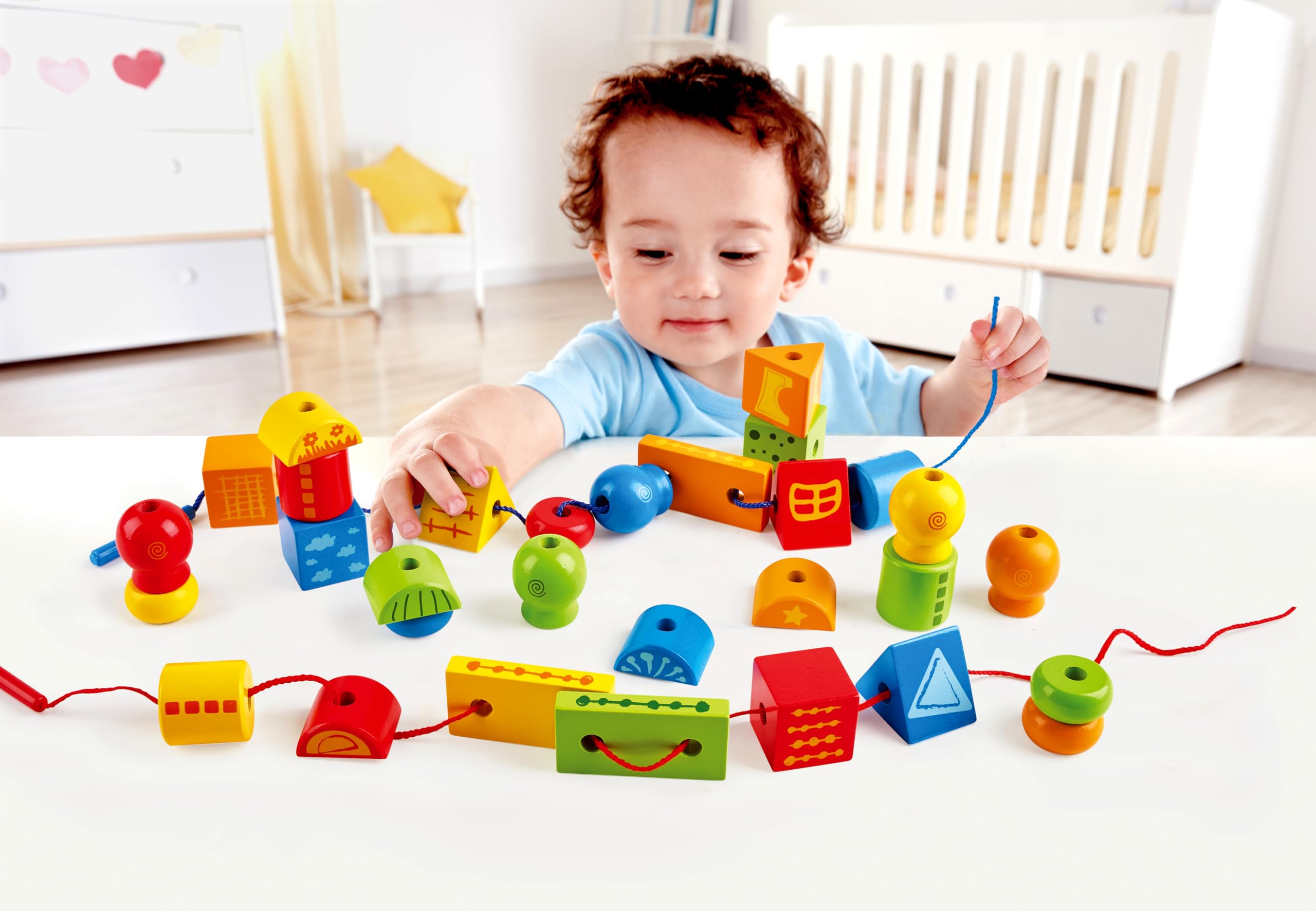 Hape forme da infilare blocchi legno 32 pezzi 3 anni