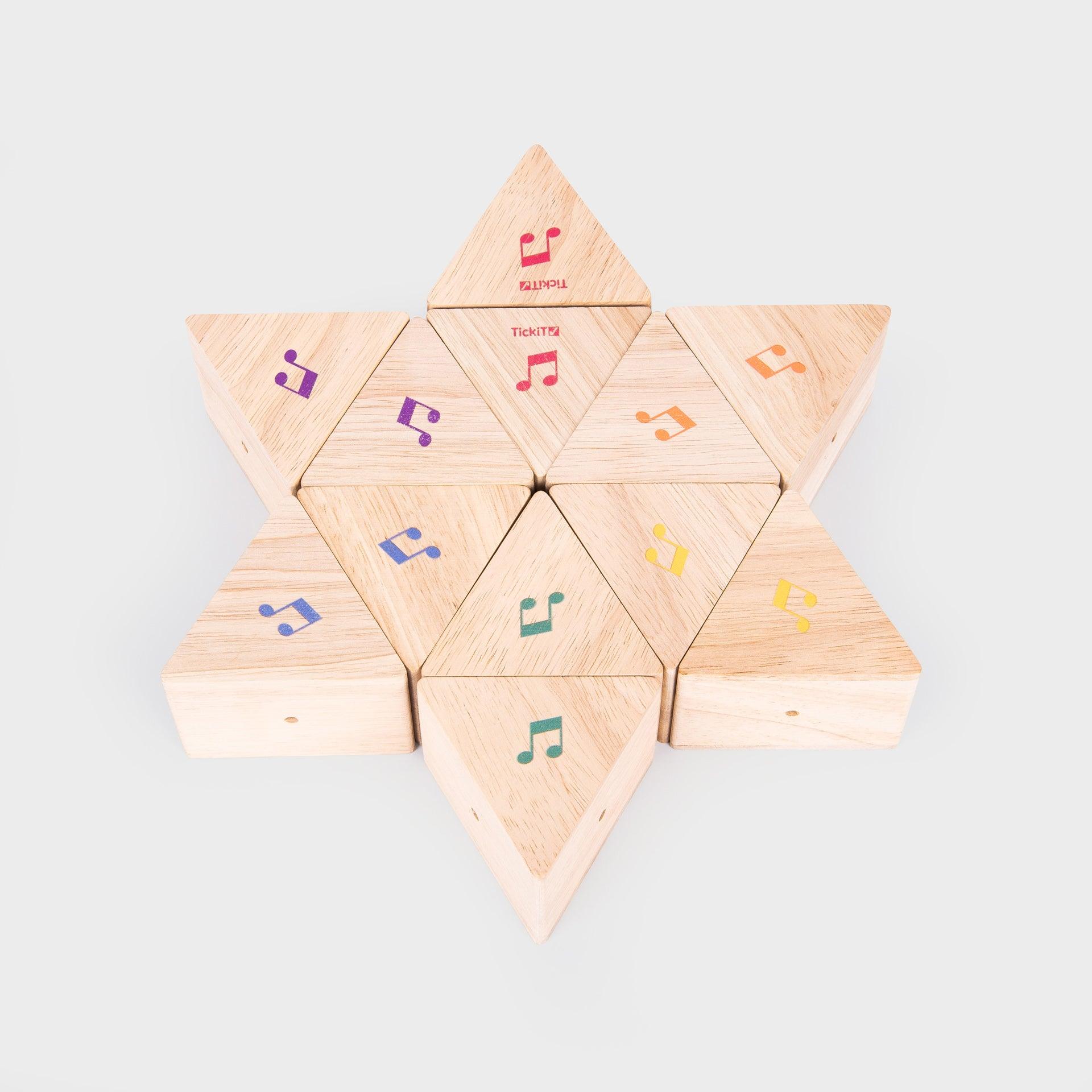 Tickit Wooden Sound Prisms prismi sonori legno 12 pezzi 18 mesi