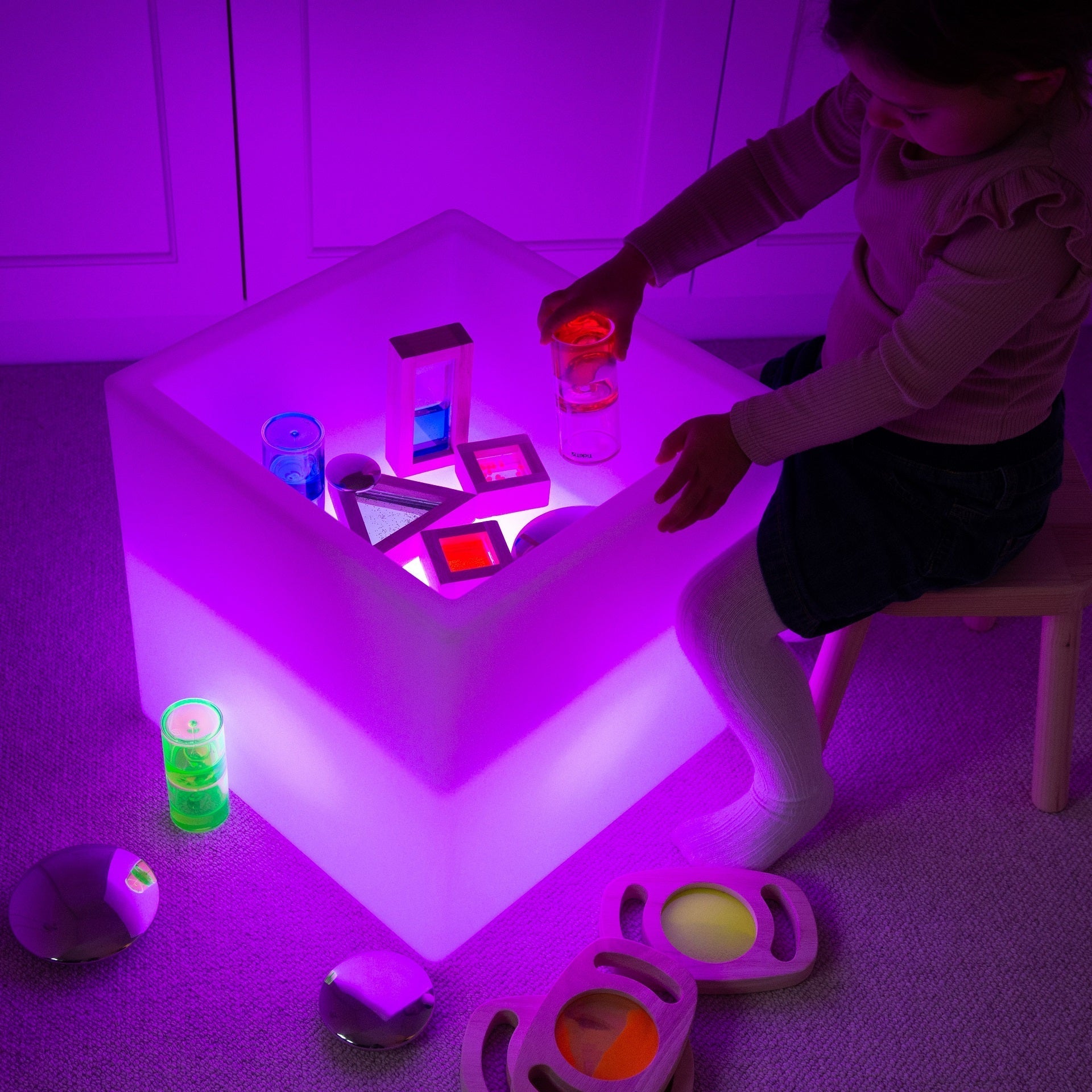 Tickit Sensory Glow Play Cube luce sensoriale acqua