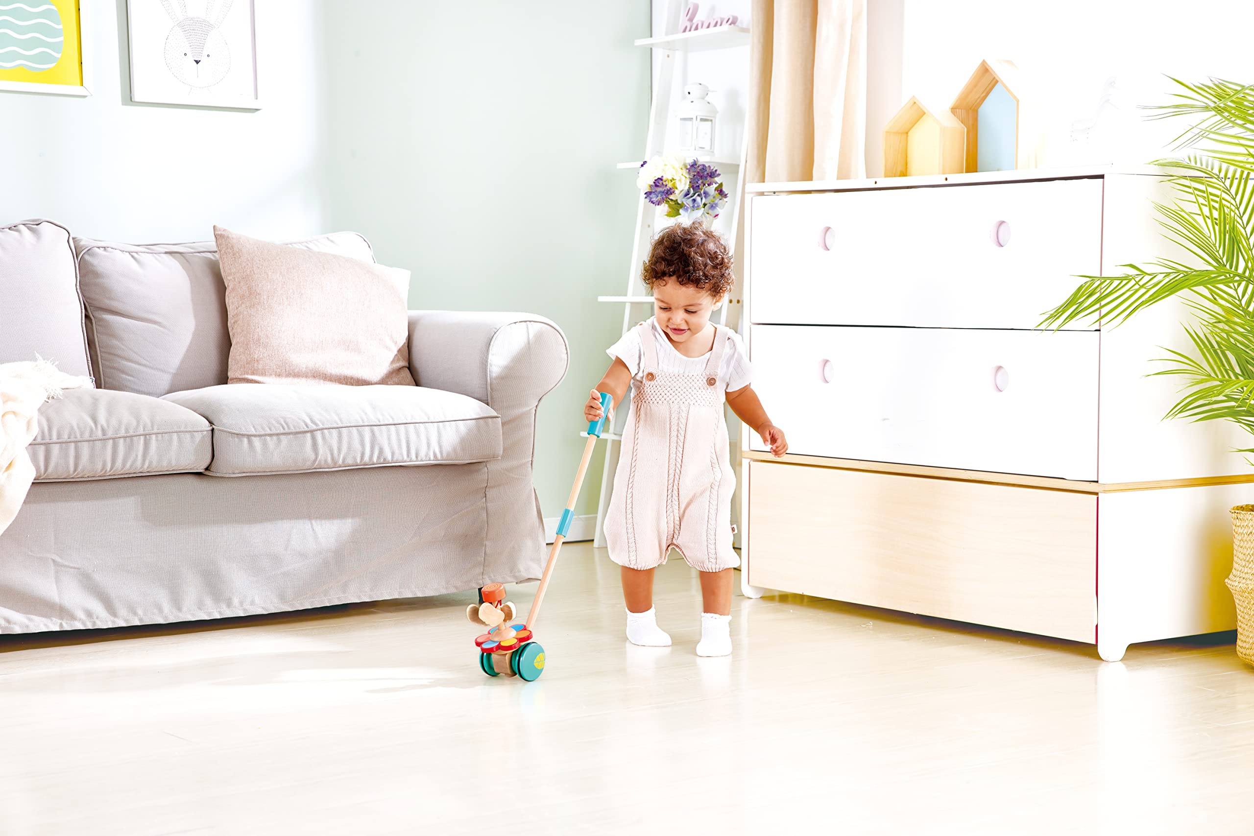 Hape E0341 Farfalle Ballerine gioco spingi in legno