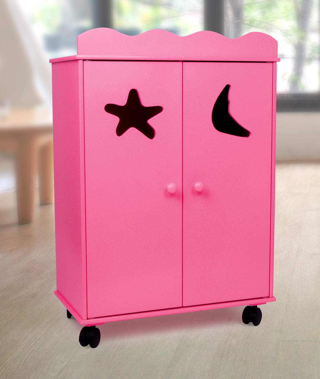 smallfoot 2880 Pink armadio bambole in legno con ruote