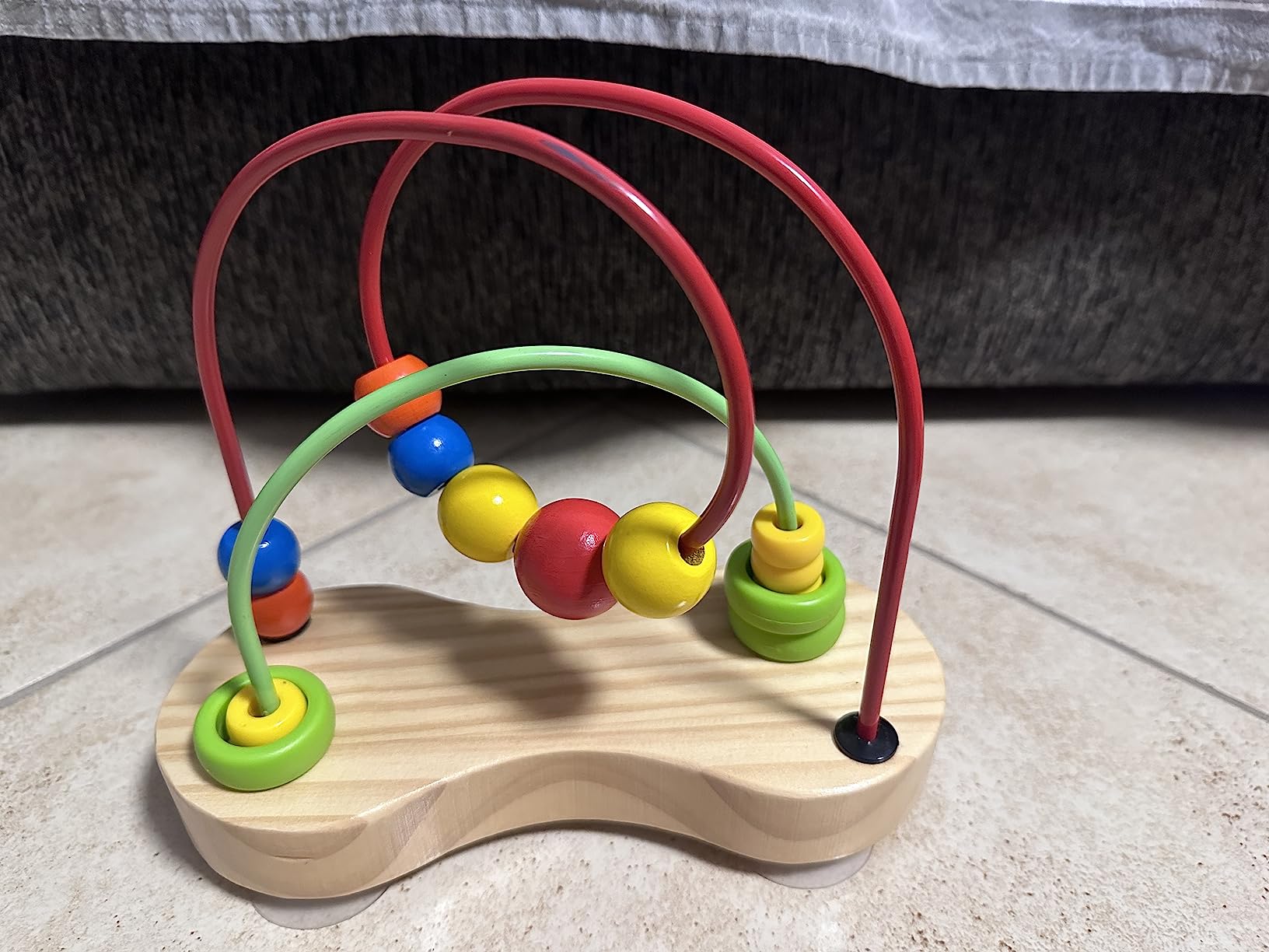 Hape Doppio Tracciato labirinto perline legno 6 mesi
