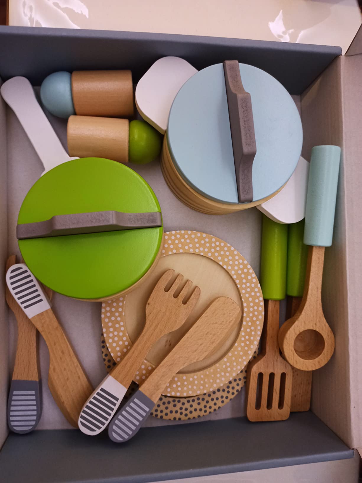 Small Foot 11098 Set Pentole Legno Bambini 15 Pezzi Cucina