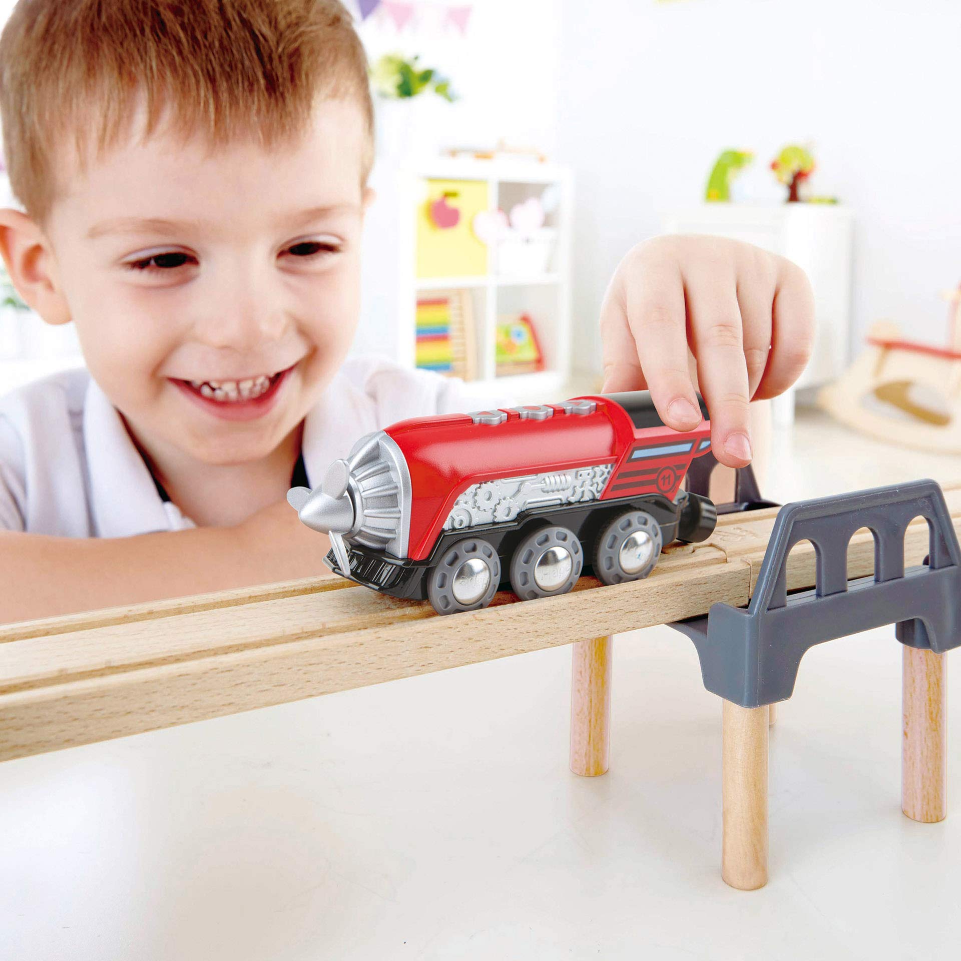 Hape Locomotiva con Elica trenino batteria rosso