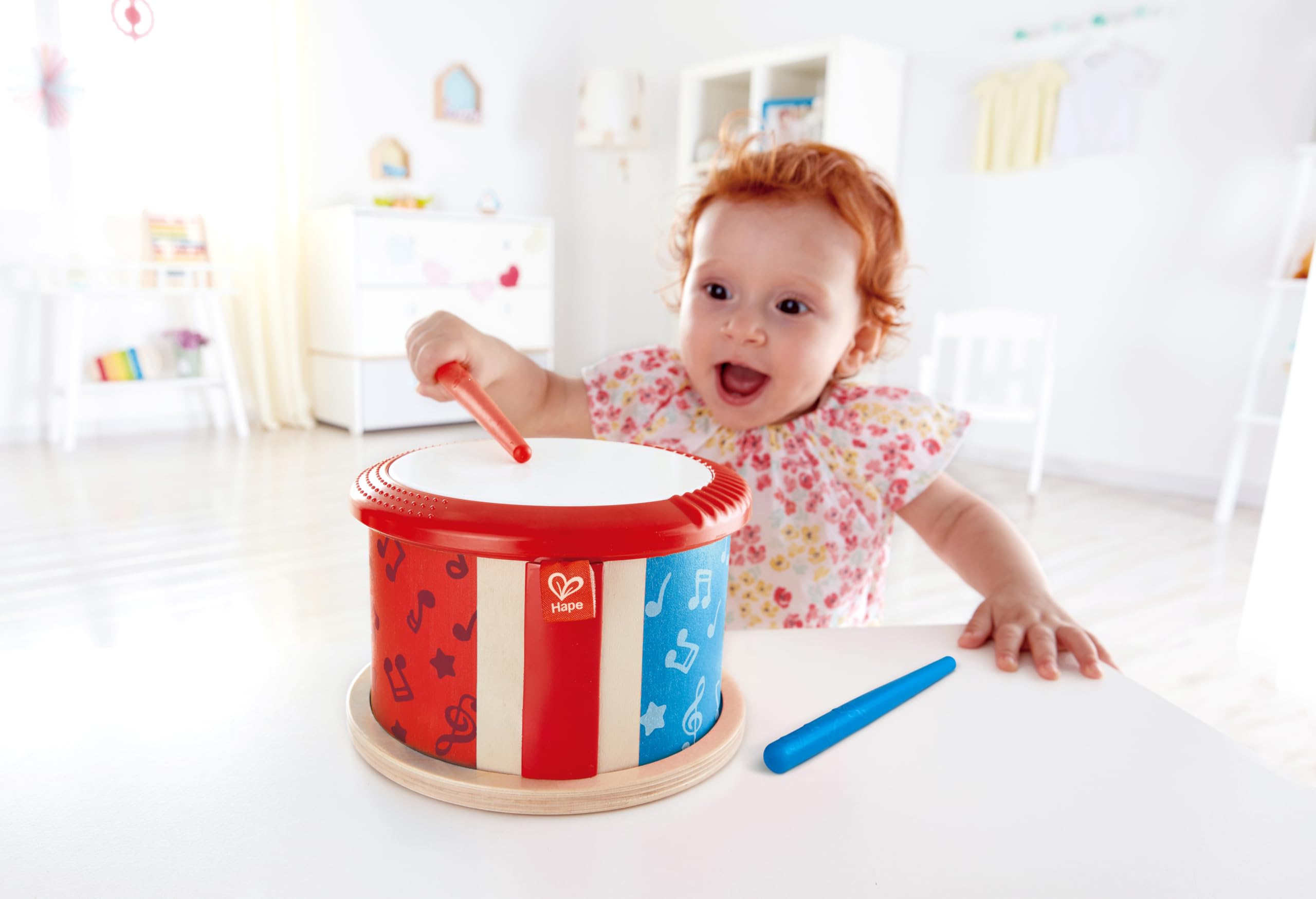 Hape Tamburo a due facce con bacchetta 12 mesi