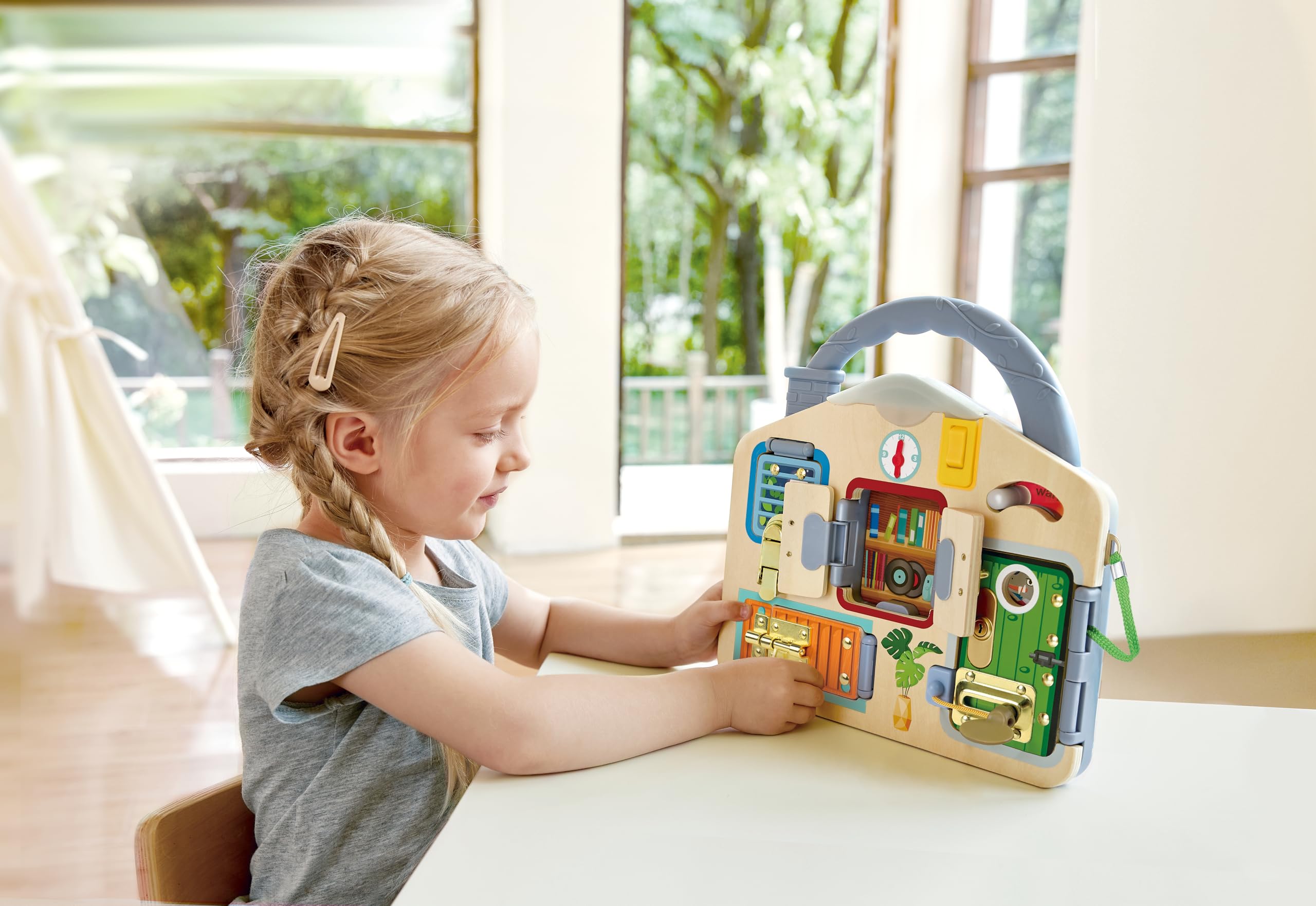 Hape Activity Board busy board in legno con serrature