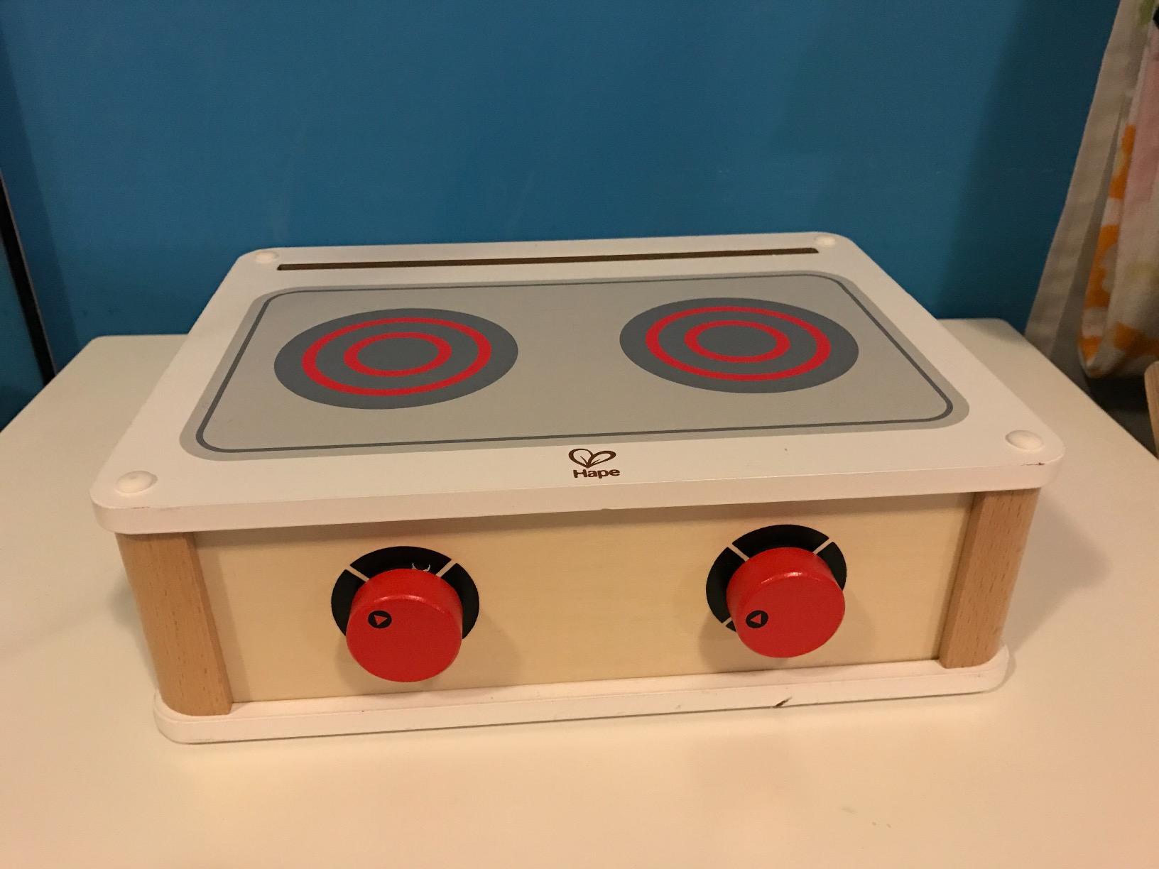 Hape E3134 cucinetta portatile in legno per bambini