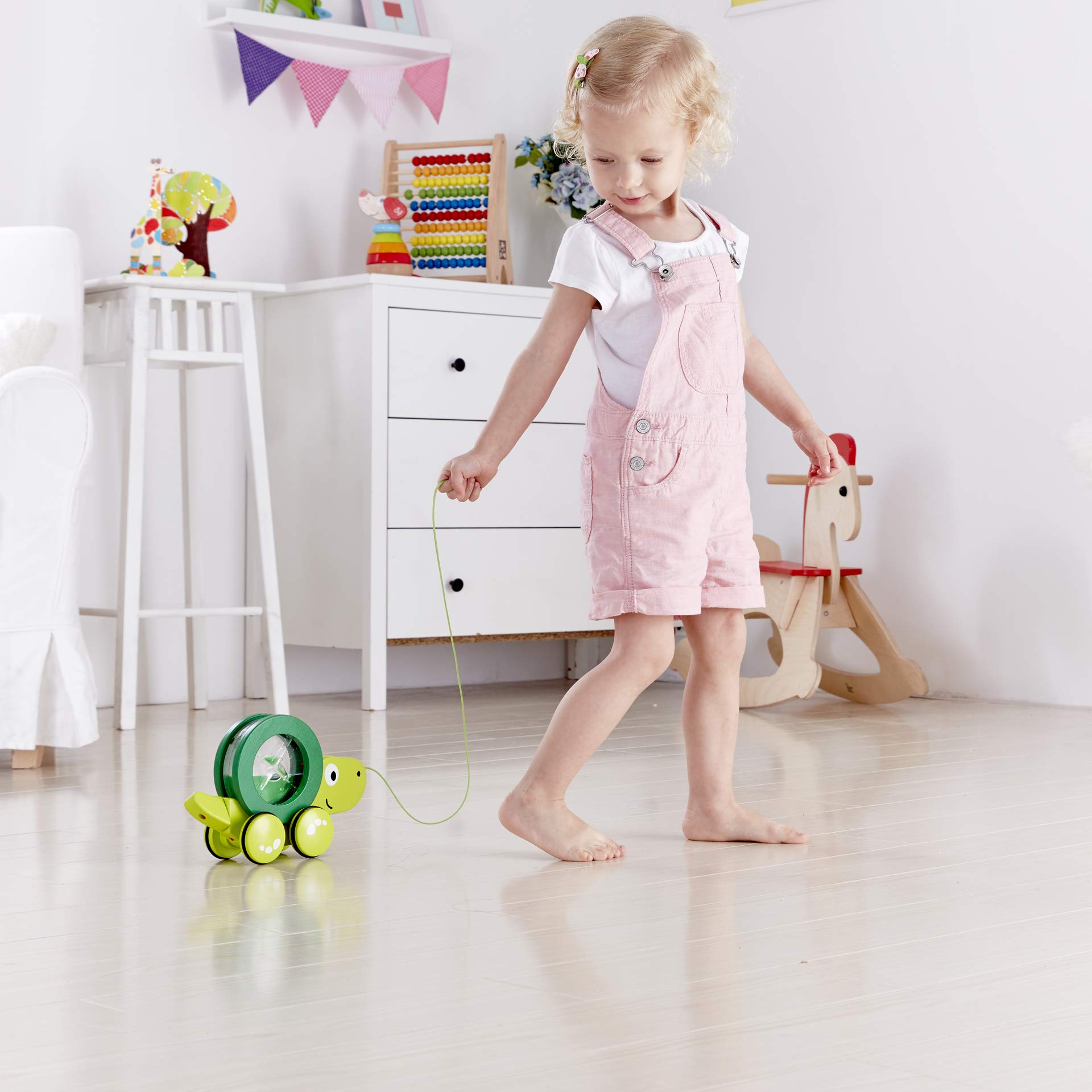 Hape Tito Tartaruga Gioco Trainabile in Legno dai 12 Mesi