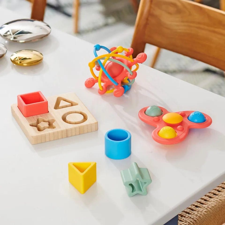 Tickit SiliSoft Sensory Set gioco sensoriale rainbow 3 pezzi silicone