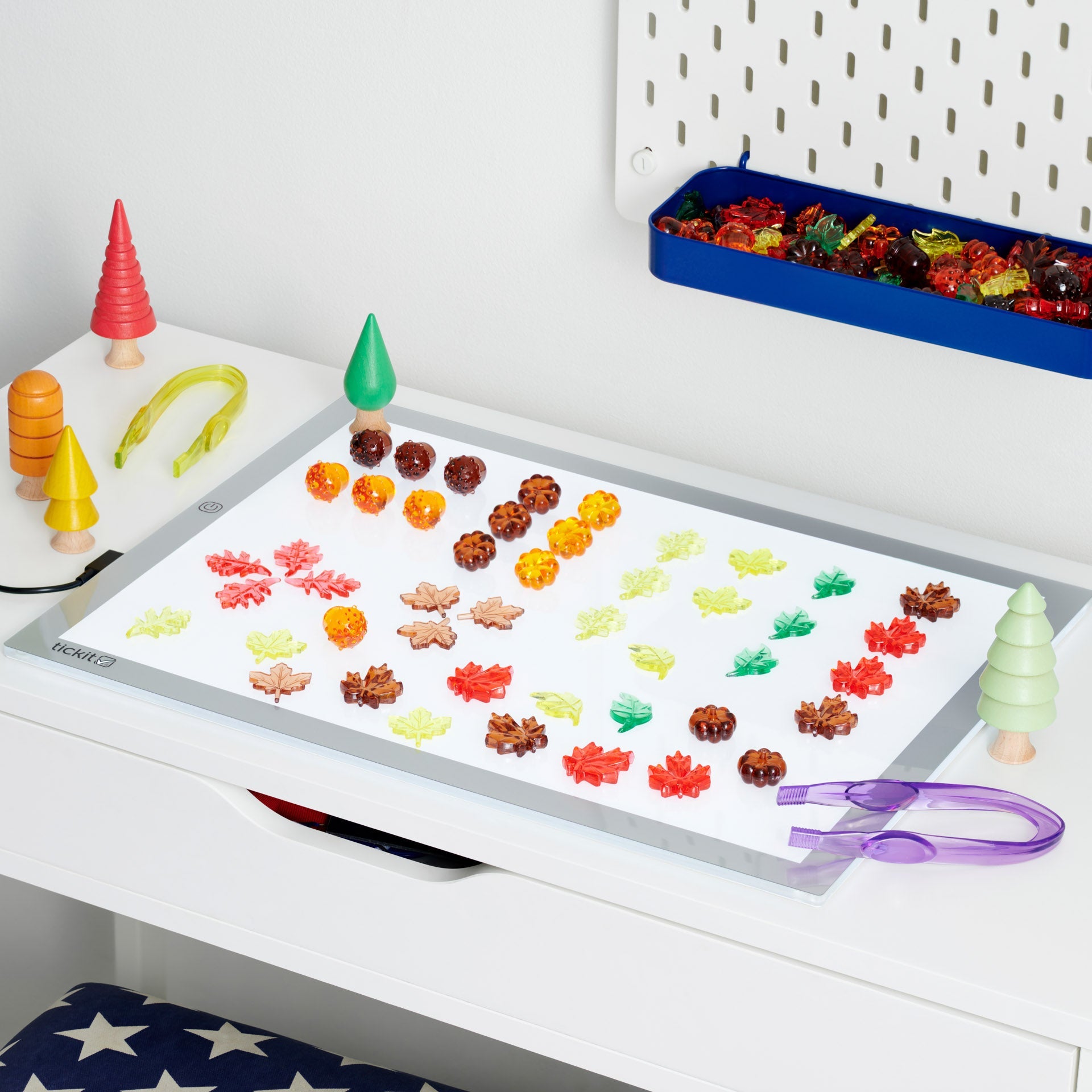Tickit Translucent Colour Leaves foglie traslucide 120 pezzi 3 anni
