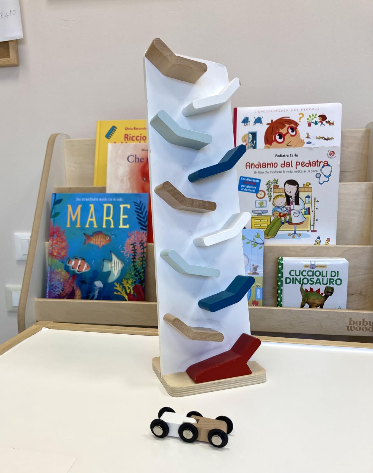 smallfoot torre a cascata pista macchinine legno 18 mesi