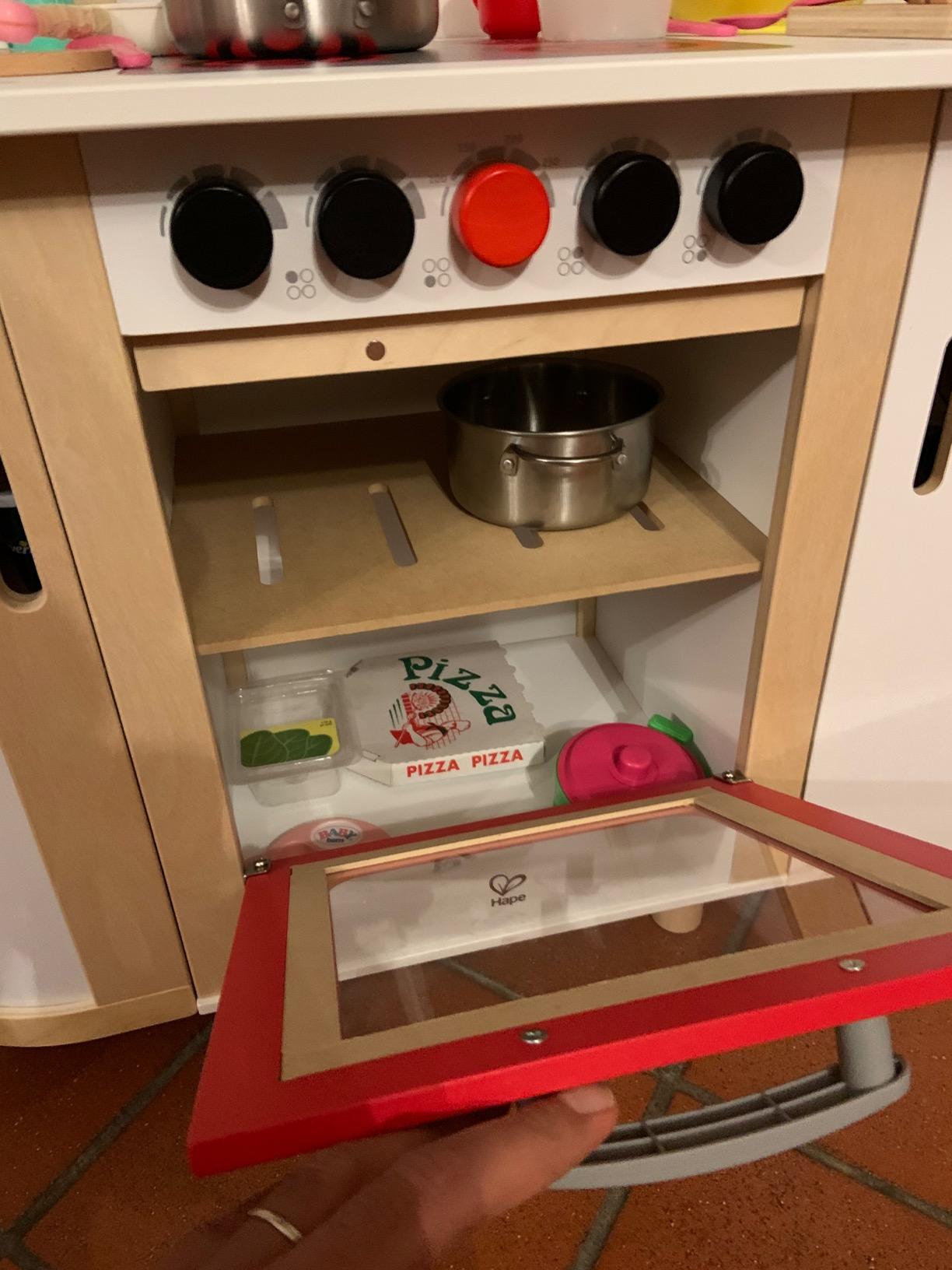 Hape E8018 Cucina multifunzione giocattolo con carrello