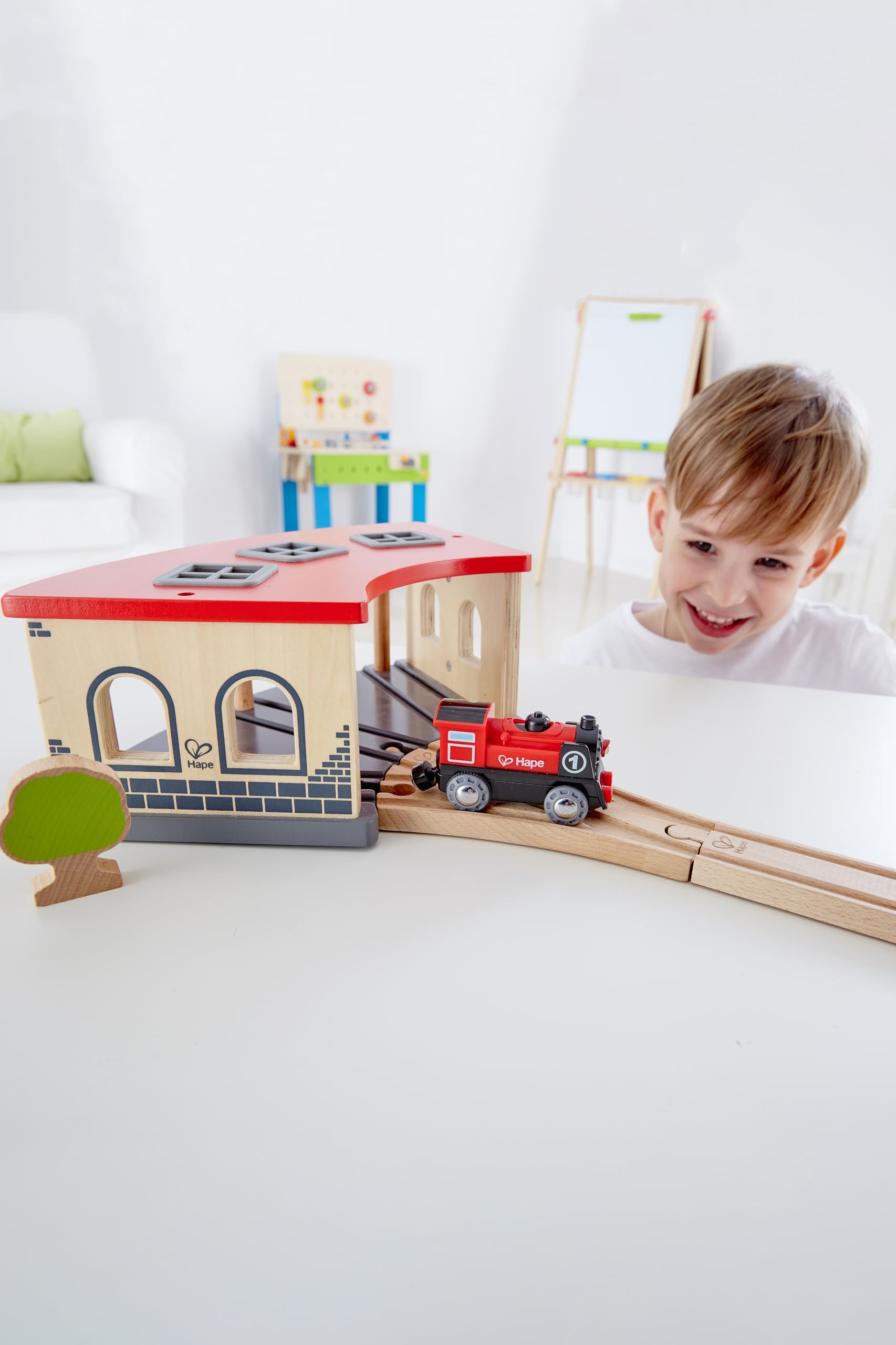 Hape Deposito Treni trenino legno 3 corsie accessorio