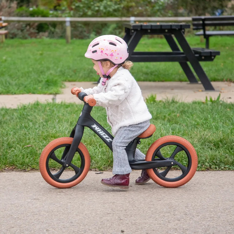 Tickit Whizz Balance Bike bici senza pedali nera 24 mesi