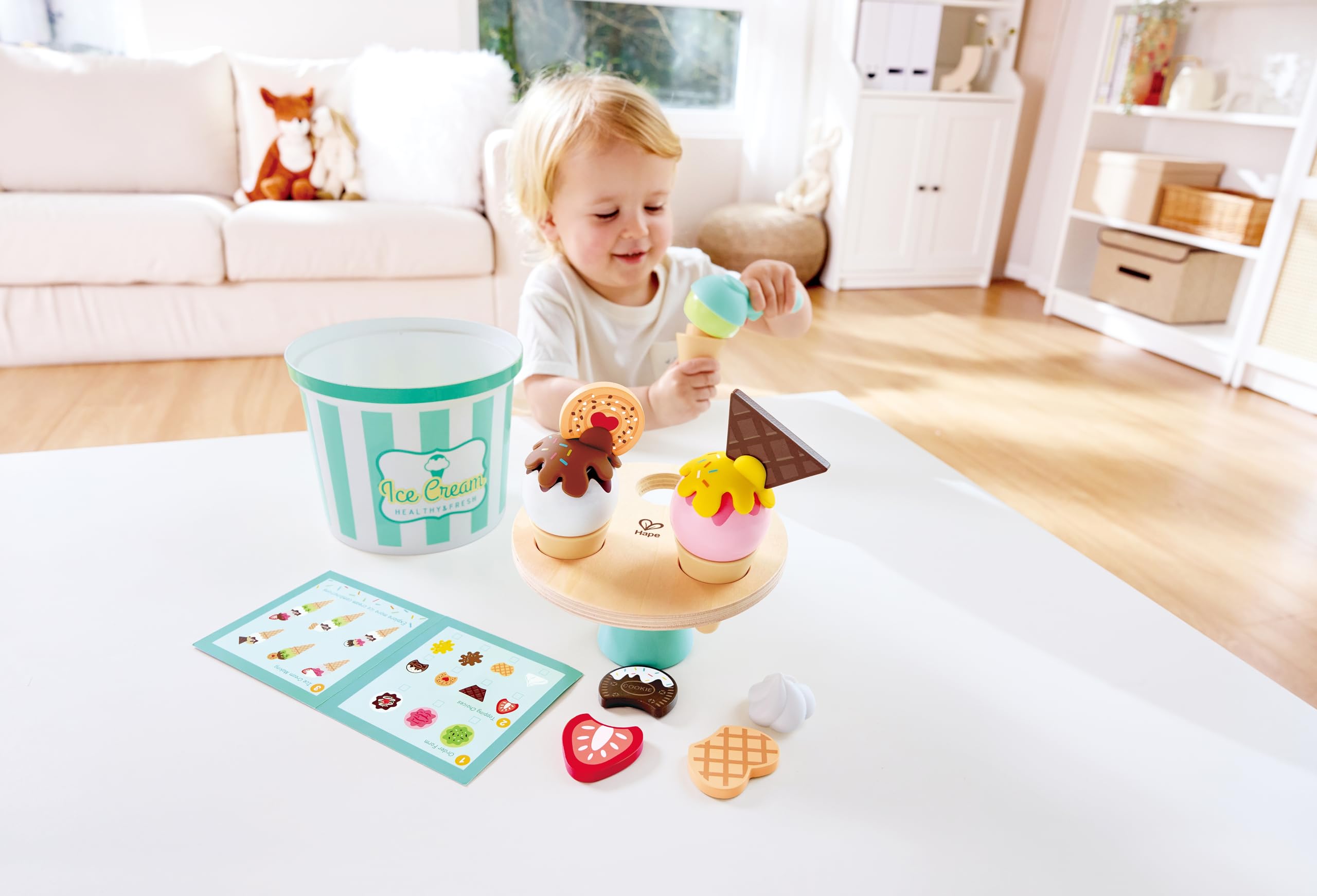 Hape Set Gelataio gioco in legno con scaffale rotante